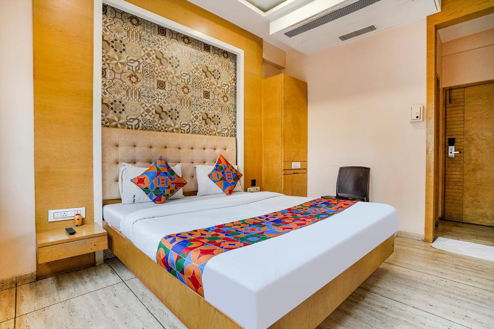 Fabhotel Neelkamal - Chembur Bombaim Exterior foto
